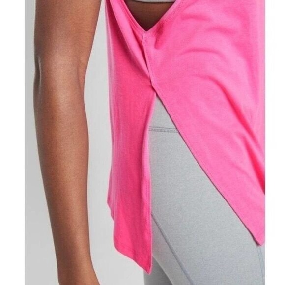 Athleta Womens Size Small Essence Mesh Details Tank Prism Pink Solid Running Gym - Picture 2 of 5